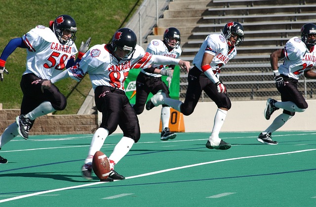 荷兰日本交锋史：荷兰2胜1平保持不败，南非世界杯斯内德制胜