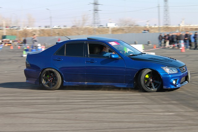 在中场起到 在中场起到